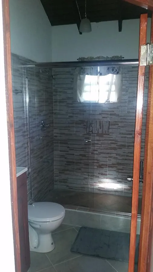 Frontline Apartments كرايست تشيرش بربادوس
